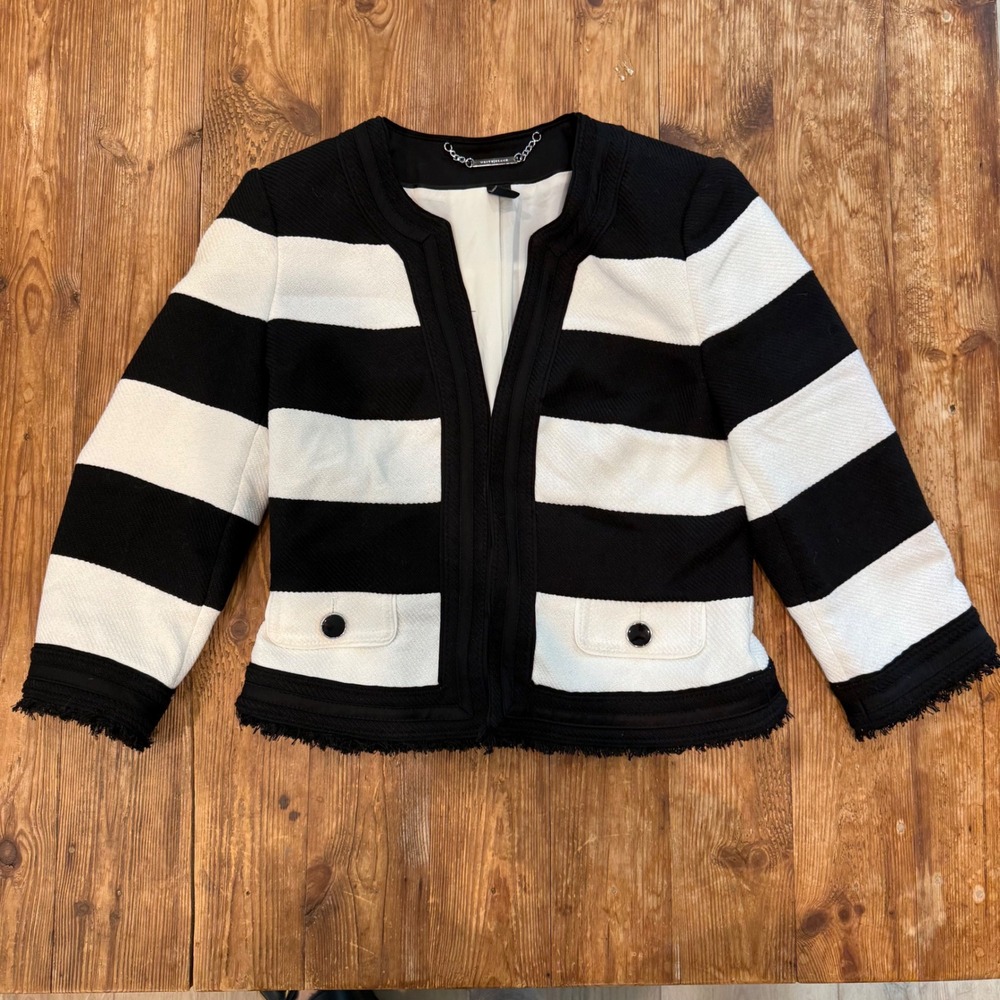 White House Black Market Striped Fringe Cropped Jacket Blazer Black White 10 EUC